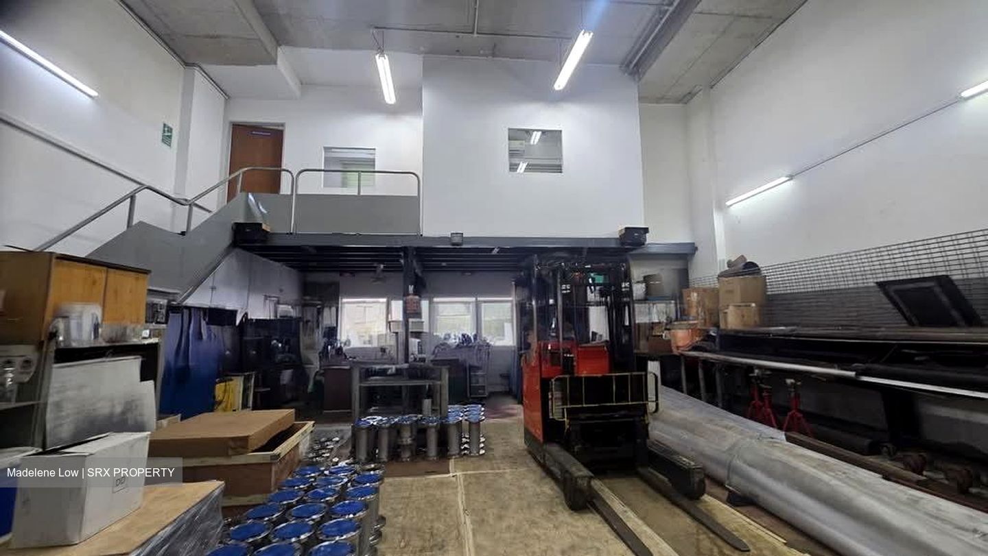 Pioneer Point (D22), Factory #575422751